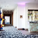 千禧国际巴黎查尔斯戴高乐酒店 酒店 4*
