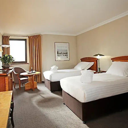 Hotel Millennium Paris Charles De Gaulle 4*