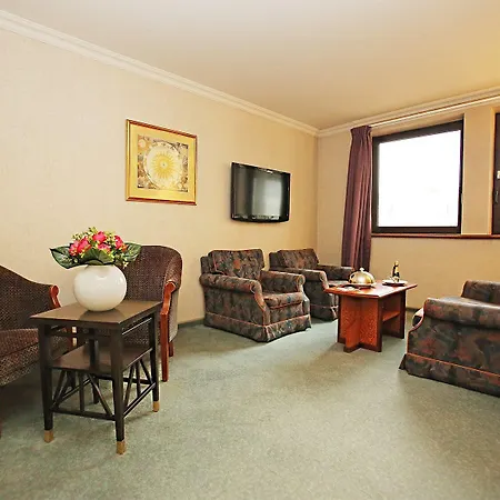 Millennium Paris Charles De Gaulle Hotel 4*