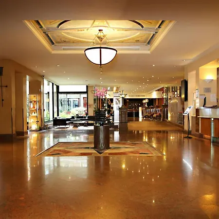 Hotel Millennium Paris Charles De Gaulle 4*