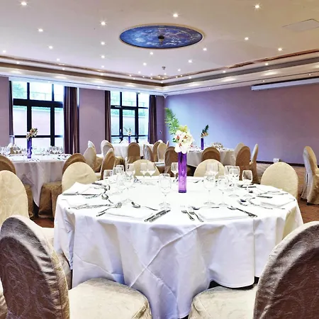 فندق ميلينيوم باريس شارل ديغول 4*