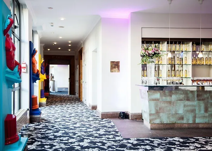 ميلينيوم باريس شارل ديغول فندق 4*